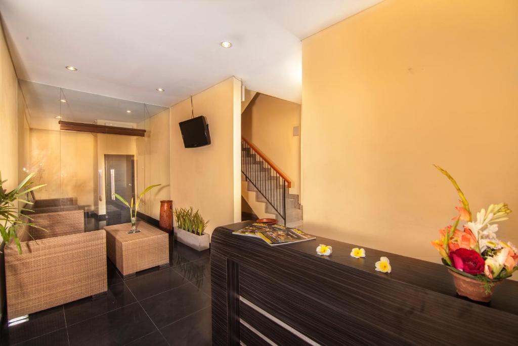 Zuk Hotel Легиан Экстерьер фото