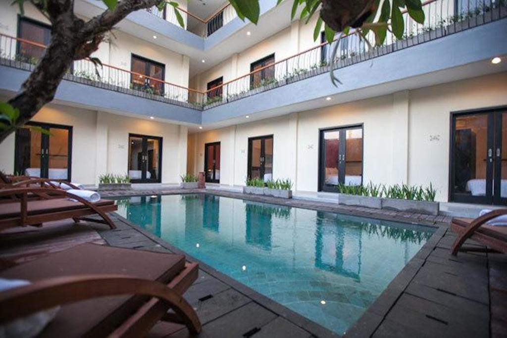 Zuk Hotel Легиан Экстерьер фото